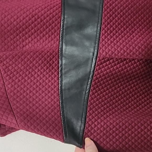 Burgundy dress 24W London style - Picture 4 of 5